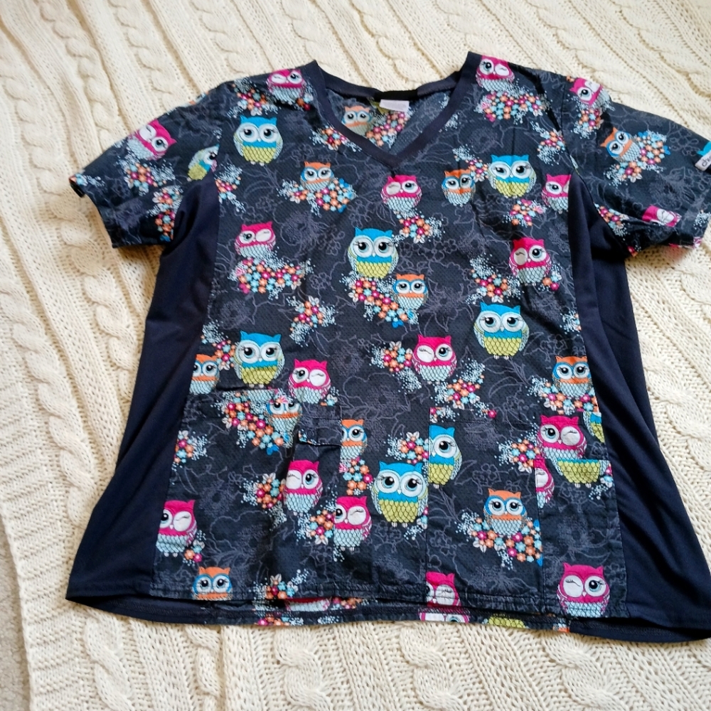 Colorful Owl Print Scrub Top
